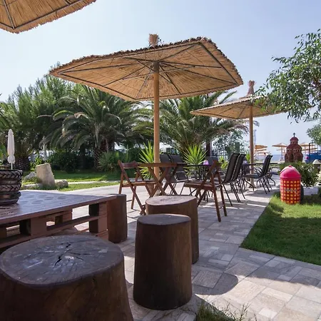 卡斯特罗豪华公寓