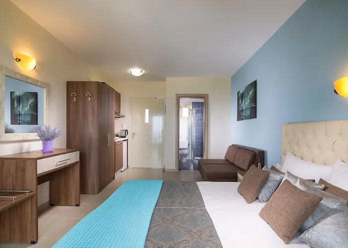 Castro Deluxe Apartman Toróni
