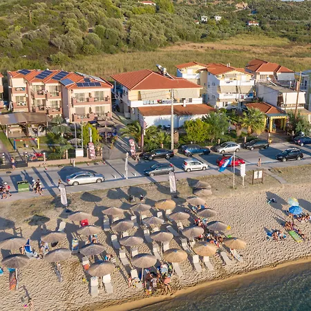 Castro Deluxe * Toroni